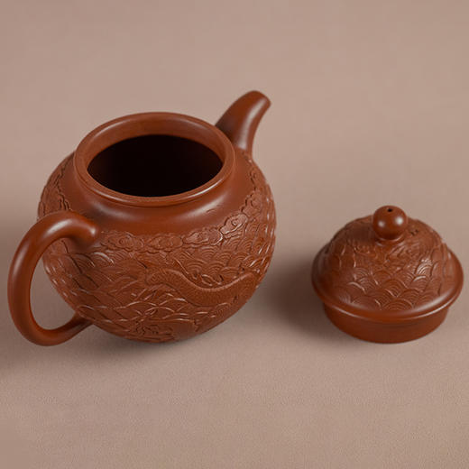 吴芳娣 《龙纹掇只壶》 正高级工艺美术师 商品图4