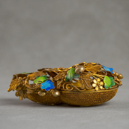 清 银鎏金累丝烧蓝葫芦形香囊 商品图0