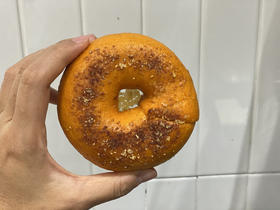 番茄猪肉脯贝果