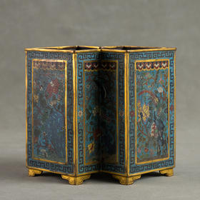 清 铜胎掐丝珐琅吉祥富贵方胜形笔筒