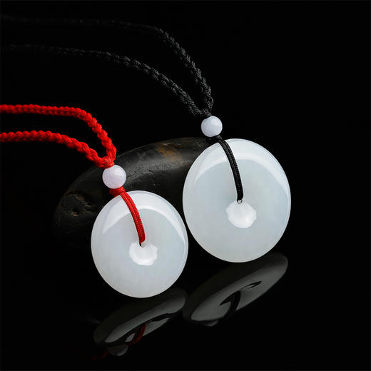 周六福 平安扣和田玉吊坠 白玉吊坠 玉石 佳礼 商品图2