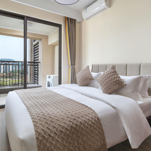 【山外悦居】长泰山外悦居度假酒店 纸盈·观景三卧套房（含早） 商品图2