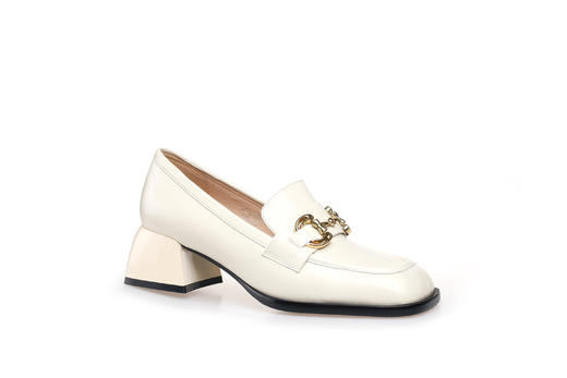 豪麟名鞋奥莱迪嘉女鞋乐福鞋牛皮革DJELA32WS007白色  原价1960元 商品图0