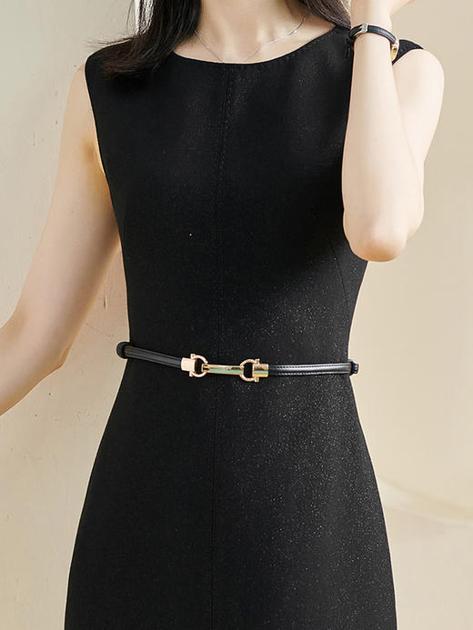 米思阳2026春季新款极简纯色无袖连衣裙圆领修身A字背心长裙2790 商品图4