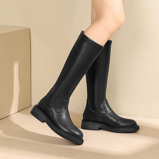 【专柜同款】冬季圆头中筒马丁靴百搭弹力骑士靴瘦瘦靴女S22DO82481 商品图0
