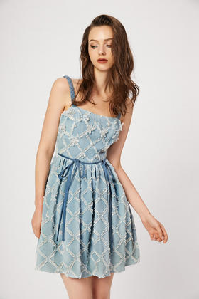 浅蓝菱形牛仔水晶花钉珠修身吊带裙