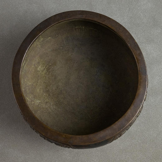 清 铜三足六字真言香炉 商品图1