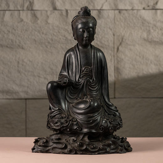 清 紫檀木雕持卷观音像 商品图0