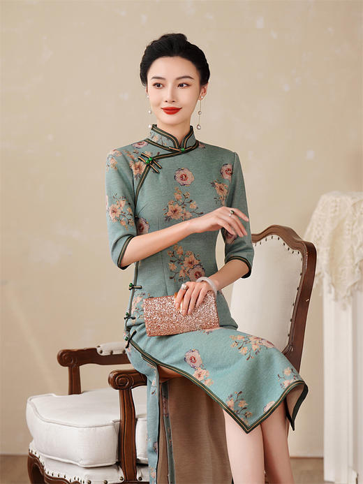 HQ-024曼丽绒曼丽绒旗袍女2023秋冬新款日常改良中国风七分袖旗袍连衣裙年轻款 商品图1