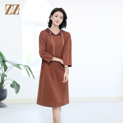 佐尔美秋季新款 休闲时尚连帽七分袖连衣裙女E33LL03 商品图3