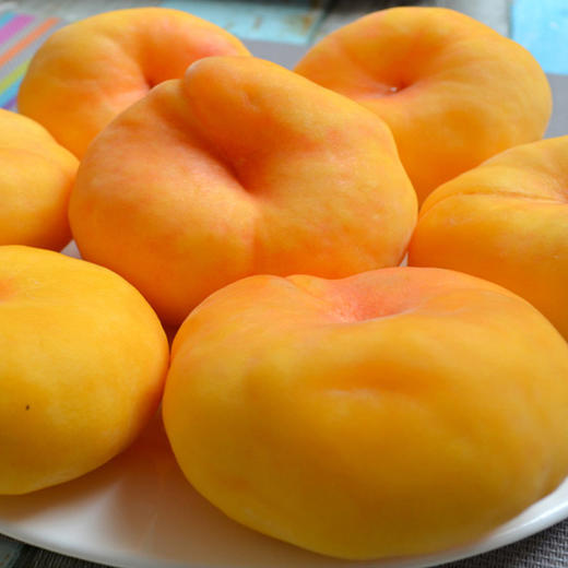 【山东·沂蒙】黄金蟠桃 品质毛潘桃 新鲜脆甜蟠桃 商品图3