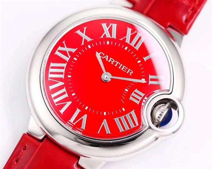 V6厂卡地亚蓝气球红色女士圣诞节限量版腕表浪漫上市