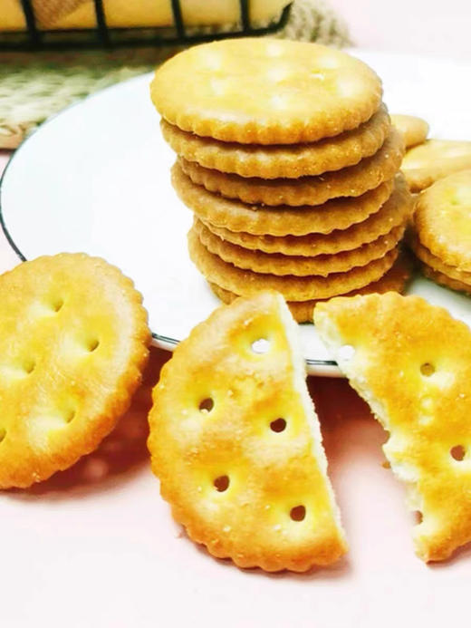 哈瓦丽那撒盐饼干海盐椰乳味200g 商品图3