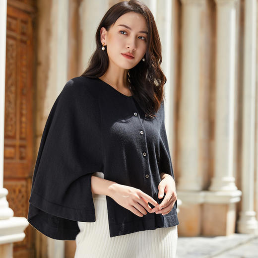 东黎 • 小山羊绒女士秋冬圆领时尚百搭披肩 3107 商品图5