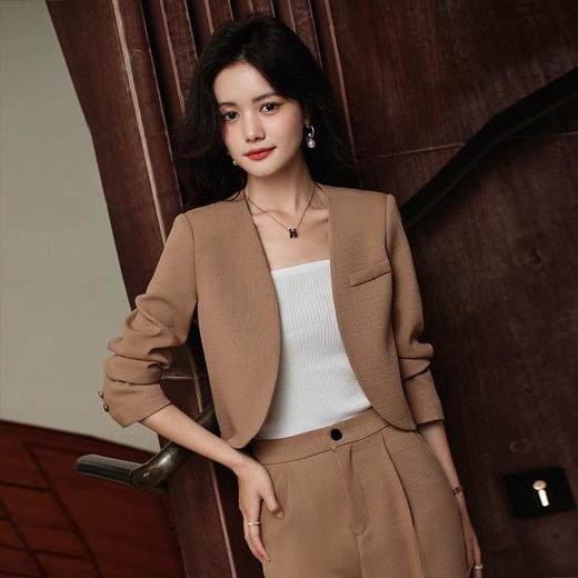 小香风短款小西装+长裤套装女2023秋新款设计感气质显瘦休闲温柔 商品图1