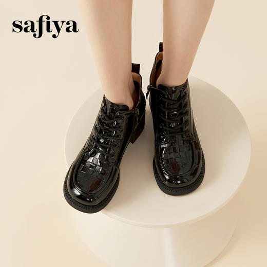 Safiya/索菲娅2023冬季新品 复古英伦风圆头漆皮系带粗跟厚底短靴（绒里）） SF34116005/SF34118005 商品图5