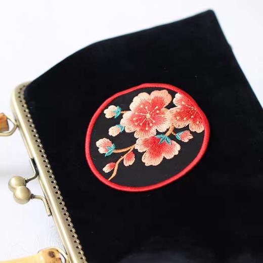 深山集市·竹节刺绣手提包 商品图1