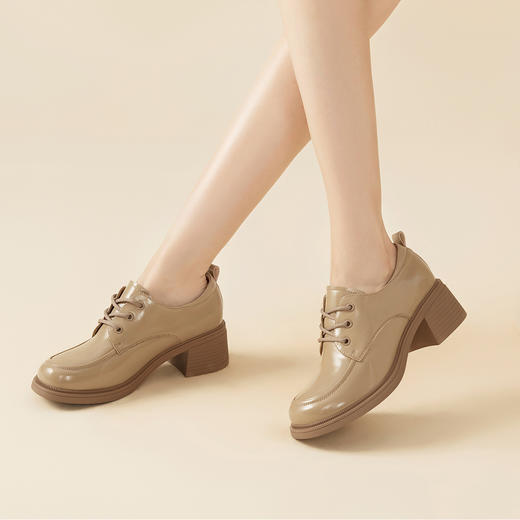 Safiya/索菲娅2023秋季新品 复古英伦风粗跟厚底系带深口小皮鞋 SF33112001 商品图5
