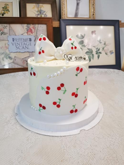 少女风蝴蝶结蛋糕（含奶酪） 商品图0