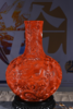 珊瑚红九五至尊雕刻天球瓶 商品缩略图0