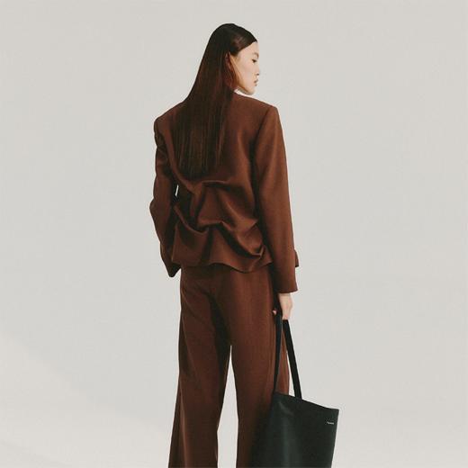 LIYIHAN 解构捏皱西装 Y233T00476 商品图3