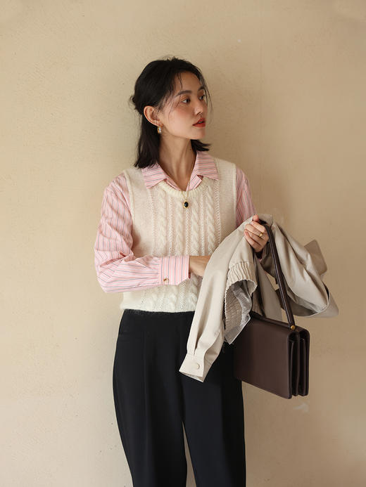 HeyDress马海毛针织马甲背心女秋季圆领宽松叠穿绞花设计羊毛马夹 商品图2