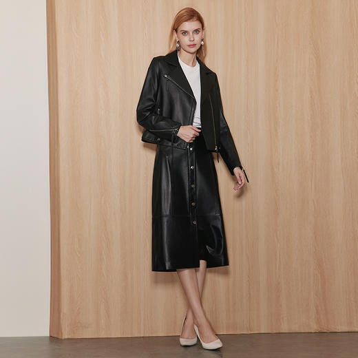 EITIE爱特爱冬季新款女装时尚干练显瘦外套女短款皮衣7193802 商品图1