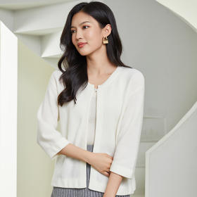 东黎 • 小山羊绒女士秋冬圆领宽松气质短款开衫 3103
