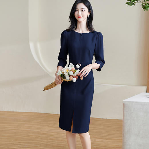 米思阳2026春新款温柔气质中长裙一字领开叉系带显瘦连衣裙2254 商品图1