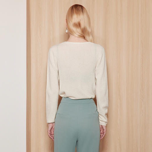 EITIE爱特爱冬季新款100%山羊绒舒适保暖套头纯色显瘦针织衫7201905 商品图10