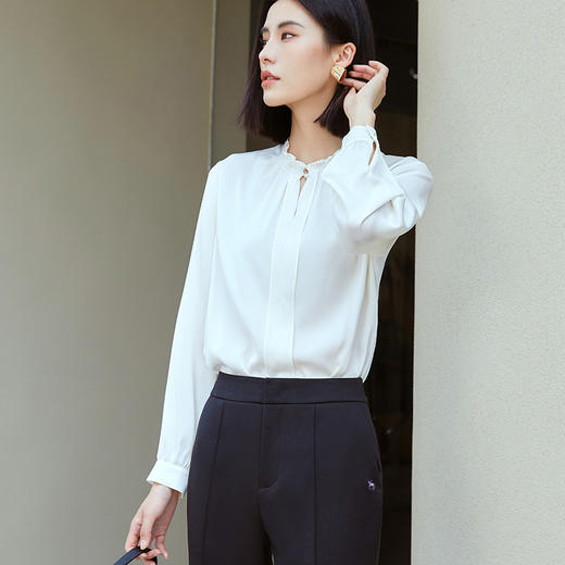 玳莎立领真丝衬衫女2023年秋季新款白色通勤设计感衬衣桑蚕丝上衣 DC31306 商品图2