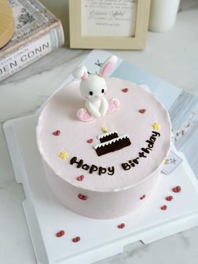 俏皮小兔（翻糖玩偶耳朵内有固定物需取出）提前一天预定