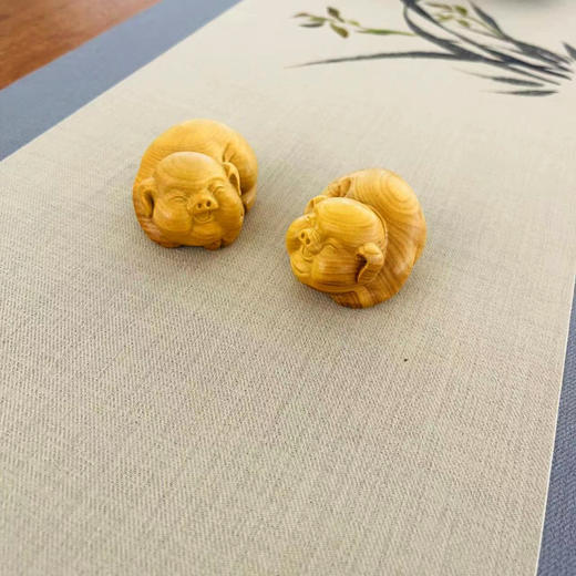 小福猪°黄杨木摆件（单个） 商品图0