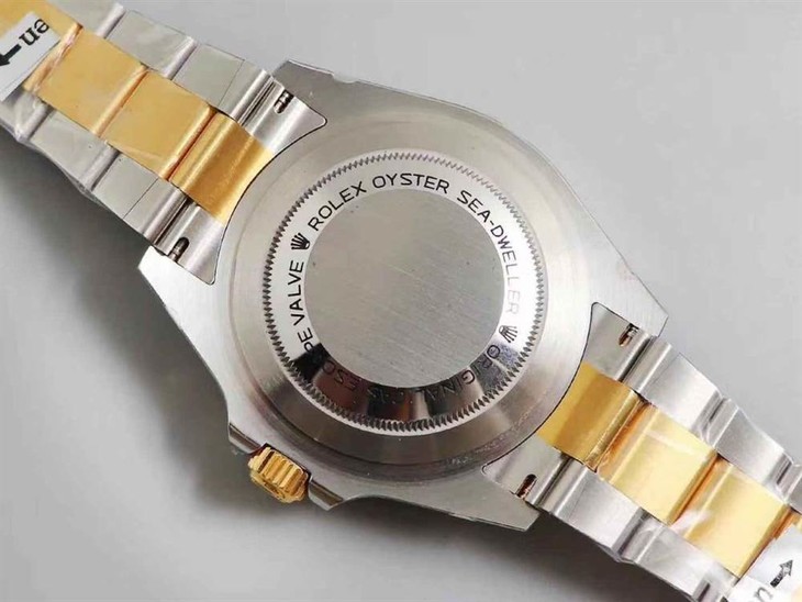 D1最强包金王-D1厂劳力士潜航型间金水鬼全包18K金腕表