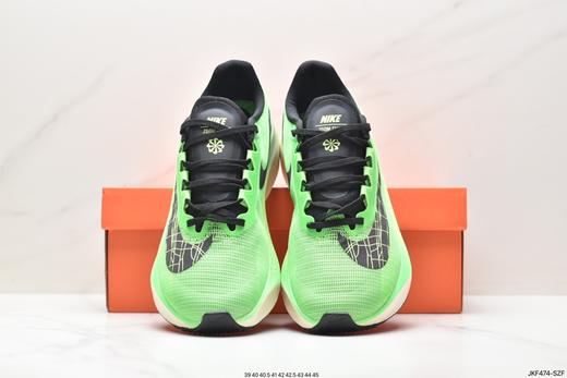 耐克Nike Zoom FLY 5 PRM不可战胜系列轻量飞织休闲运动慢跑鞋DX1599-100男鞋 商品图7