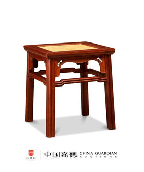 红桥红  家具严选  缅甸花梨（大果紫檀）【38瓜棱腿 方凳 藤面】