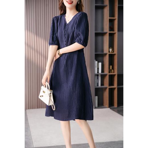 【现货7天】气质V领真丝连衣裙女中长款2023夏季新款高腰显瘦桑蚕丝长裙 商品图0