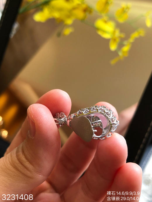 3231408，葫芦吊坠。具体价格微信咨询 商品图3