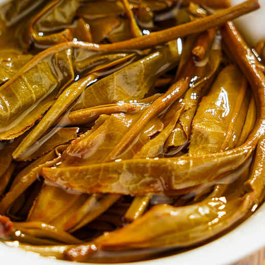 【野象林高杆】2018年头春头采勐海野象林稀缺高杆资源三国交界处环境原始357g 商品图5