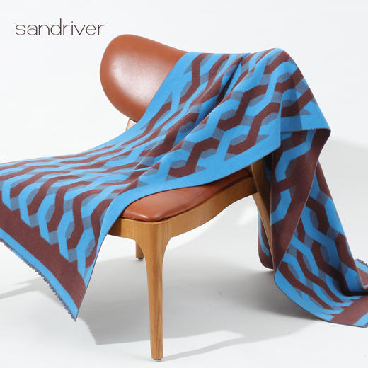 羊绒双面麻花围巾SJF95P005W 商品图2