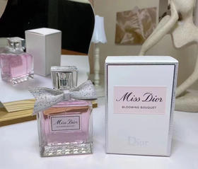 迪奥新款花漾甜心香水