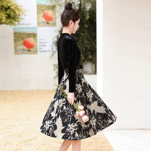 秋季新款，拼接单排多扣优雅气质水墨花朵显瘦长款连衣裙HR-JNFGN2805 商品图6