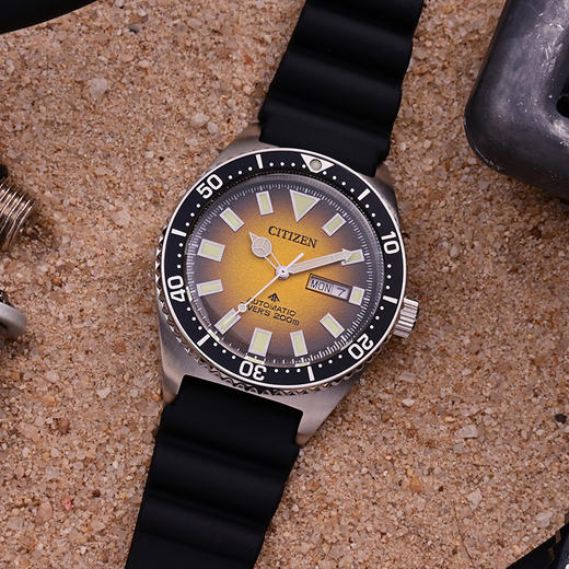 西铁城/CITIZEN机械表PU橡胶表带200米星期日历NY0120-01X 商品图4