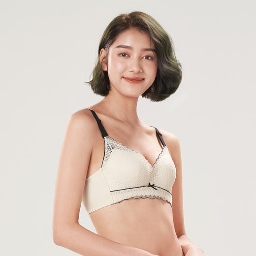 都市丽人自然舒适B杯适穿蕾丝内衣薄款3/4杯常规文胸树脂胶圈三排扣新年本命年红品LB32M5 商品图2