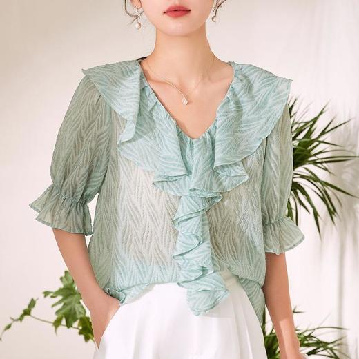 百姿 2023夏季新款品牌女装提花短袖雪纺衫气质荷叶边上衣女231148 商品图3