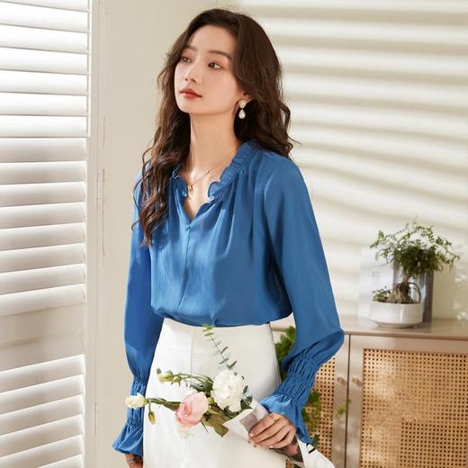 百姿 圆领木耳边长袖雪纺衬衫2023秋季新款喇叭袖褶皱衬衣231072 商品图2