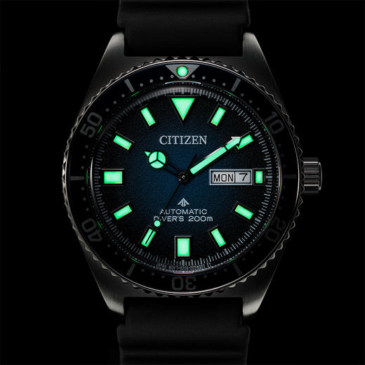 西铁城/CITIZEN机械表PU橡胶表带200米星期日历NY0129-07L 商品图4