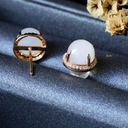 18K玫瑰金和田玉（白玉）满钻耳钉/半珠8mm 商品图2