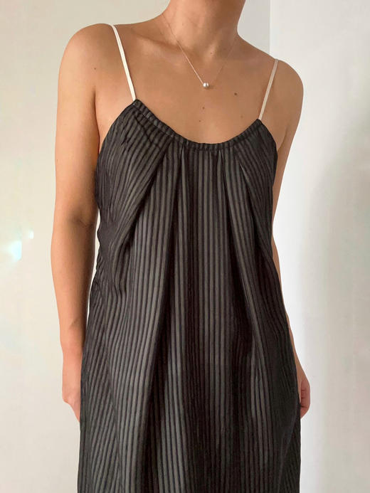 Viiolez｜silk Dress [真丝大露背吊带裙 2色可选] 商品图12