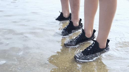 公纽男女同款轻便防水运动鞋（3-856） 商品图1